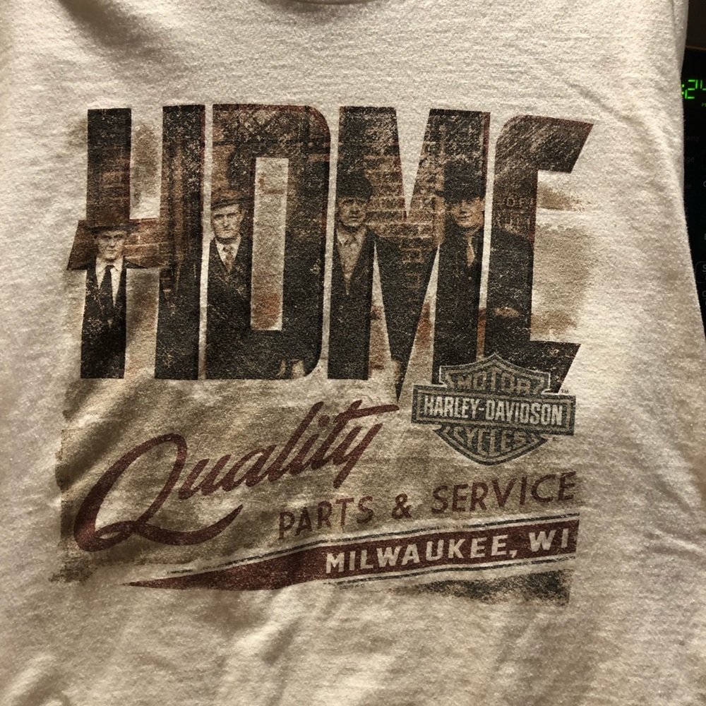 Harley Davidson men’s T Shirt XL.